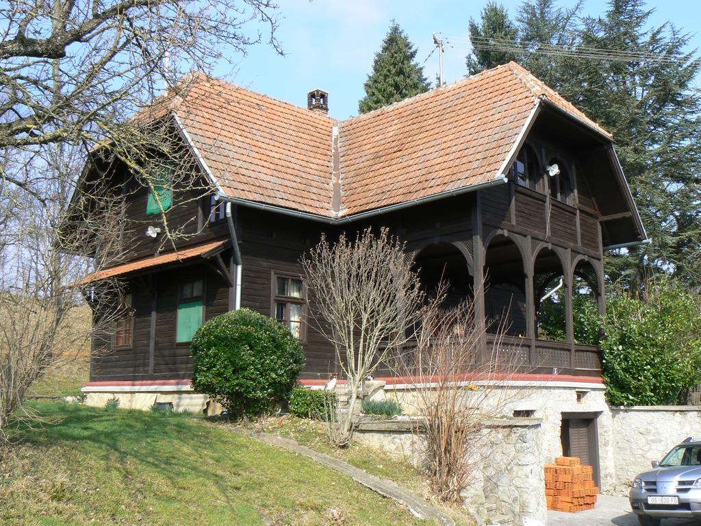 Country House Stoljetna Vila Seona Eksteriør billede